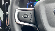 Volvo XC40 2.0 B3P Plus Dark 5dr Auto Petrol Estate